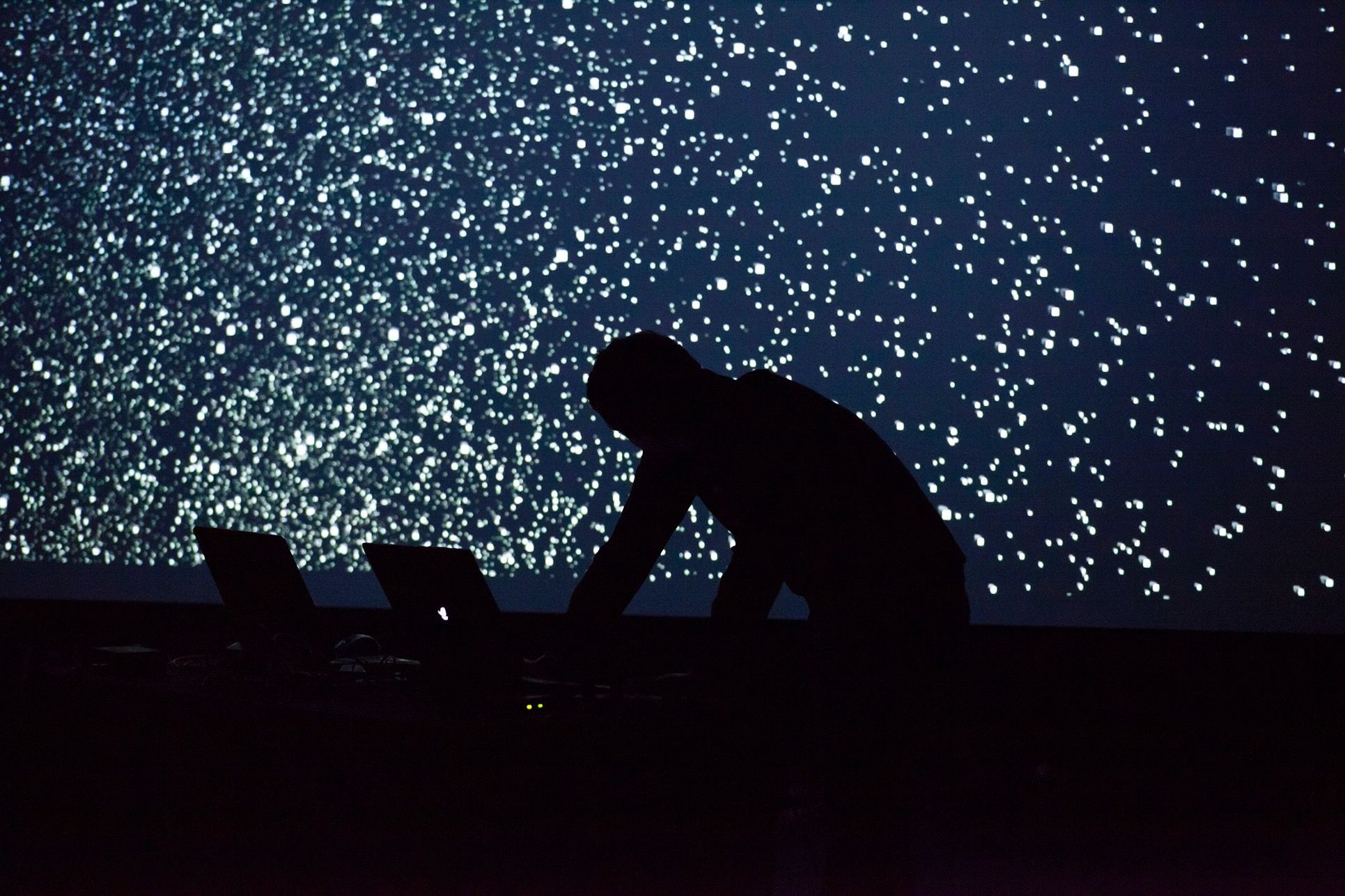 11-28.5 2017 | Mapping Festival | TouchDesigner for creative performance
